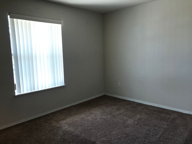 Building Photo - Apartment for Rent in Branson MO: Walk-in at Fall Creek Resort