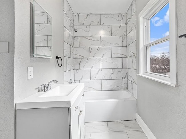 Building Photo - Modern Charm Meets Historic Character – Re...