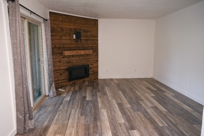 Building Photo - 1234 NE 27th St