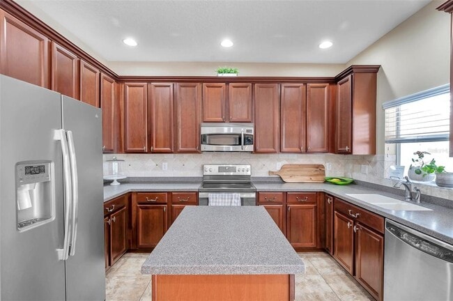 Building Photo - 11144 Oyster Bay Cir