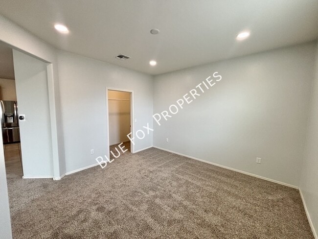 Building Photo - 8518 W Pelican Pl
