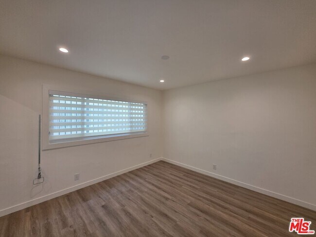 Building Photo - 2908 141st Pl
