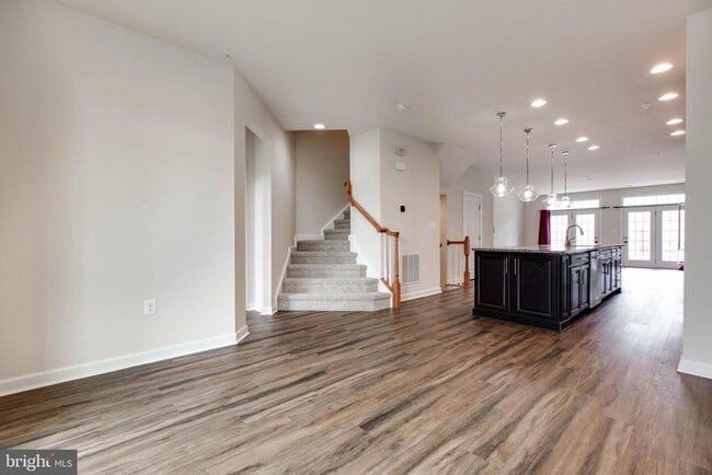 Building Photo - 7656 Telamon Wy