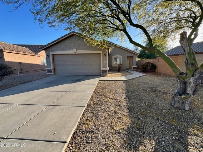 Primary Photo - 28516 N Epidote Dr