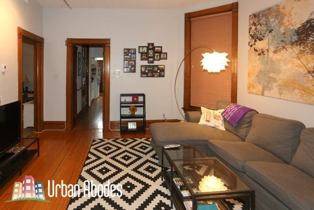 Building Photo - 2661 N Burling St