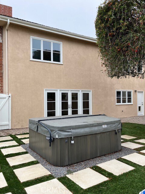 Building Photo - 57 Margate Square