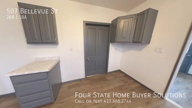 Building Photo - 507 Bellevue St