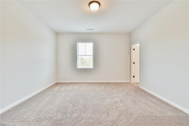 Building Photo - 2350 Whistler Wy NE