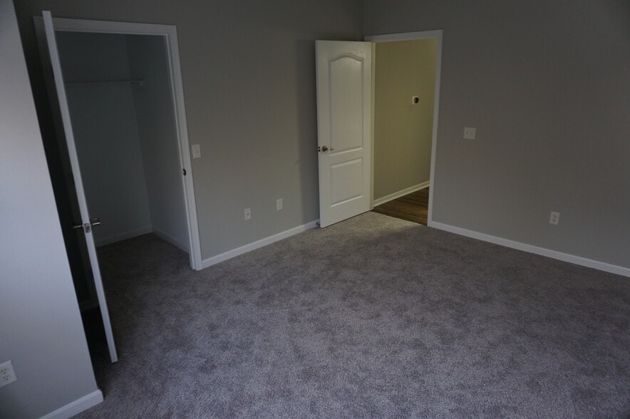 Second Bedroom - 2636 Harding Ct