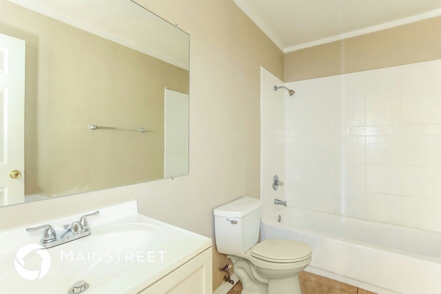 Building Photo - 7624 W Osborn Rd