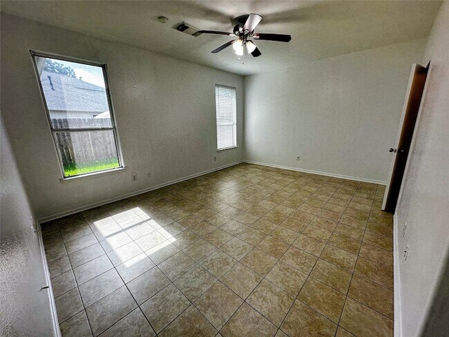 Building Photo - 7722 Prairie Fire Ln
