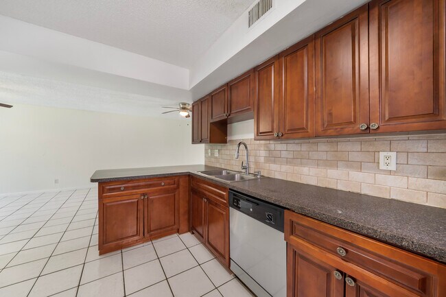 Building Photo - 3355 Jaywood Terrace