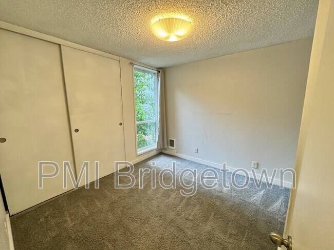 Building Photo - 100 Kerr Pkwy