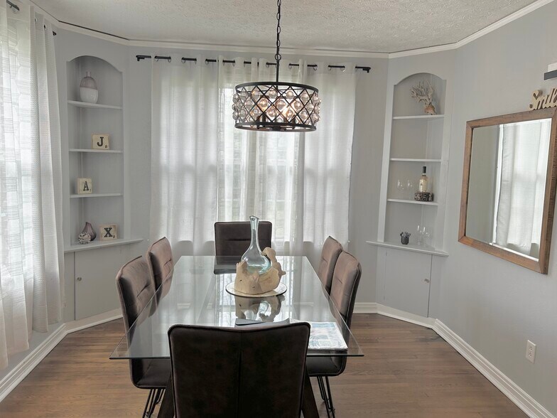 Building Photo - 5101 Blackburn St