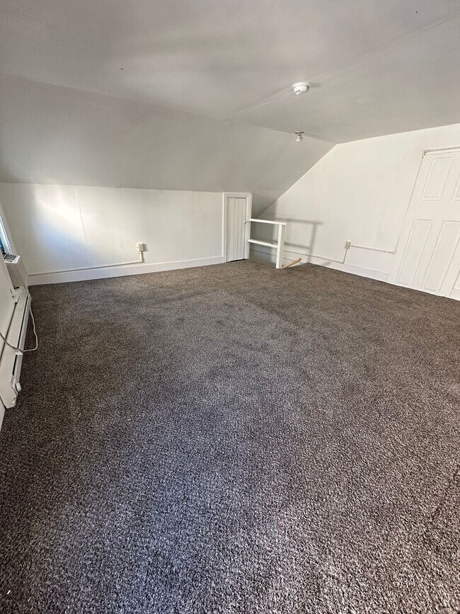 Building Photo - 3 bedroom home in Palmyra