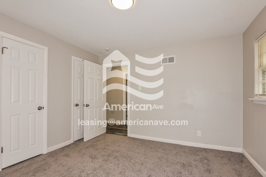 Building Photo - 6931 Roland Blvd