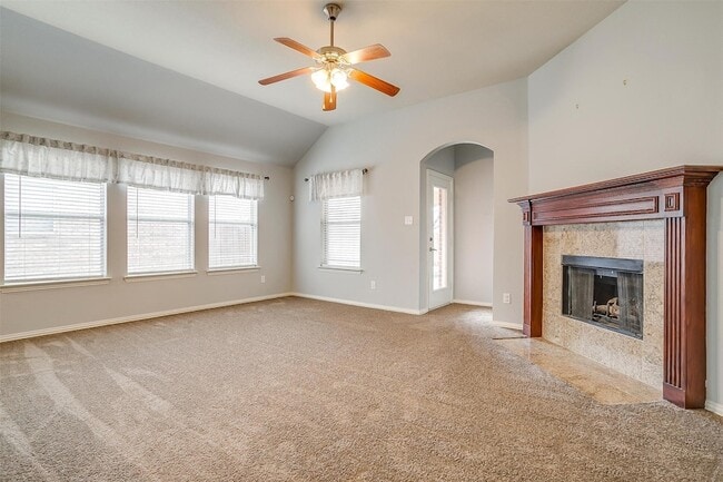 Building Photo - 1721 Castle Creek Dr