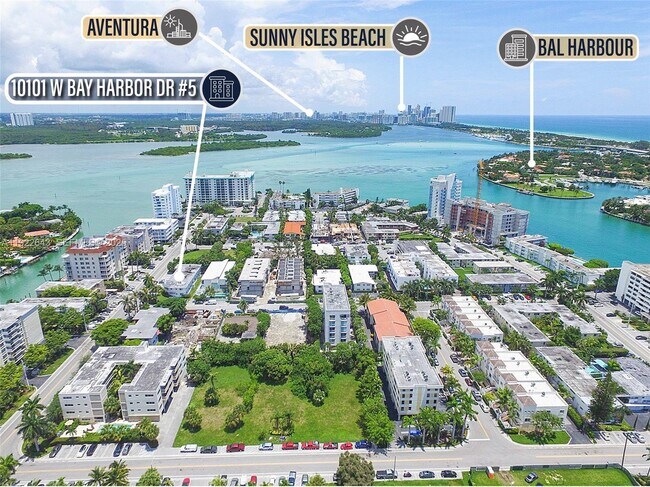 Building Photo - 10101 W Bay Harbor Dr