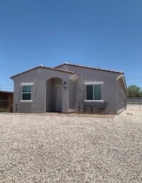 Building Photo - 802 N Anita Ave