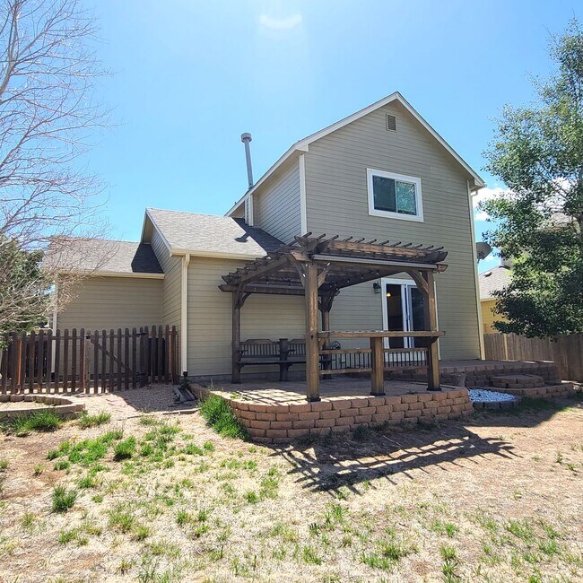 Building Photo - 6316 Riverdale Dr