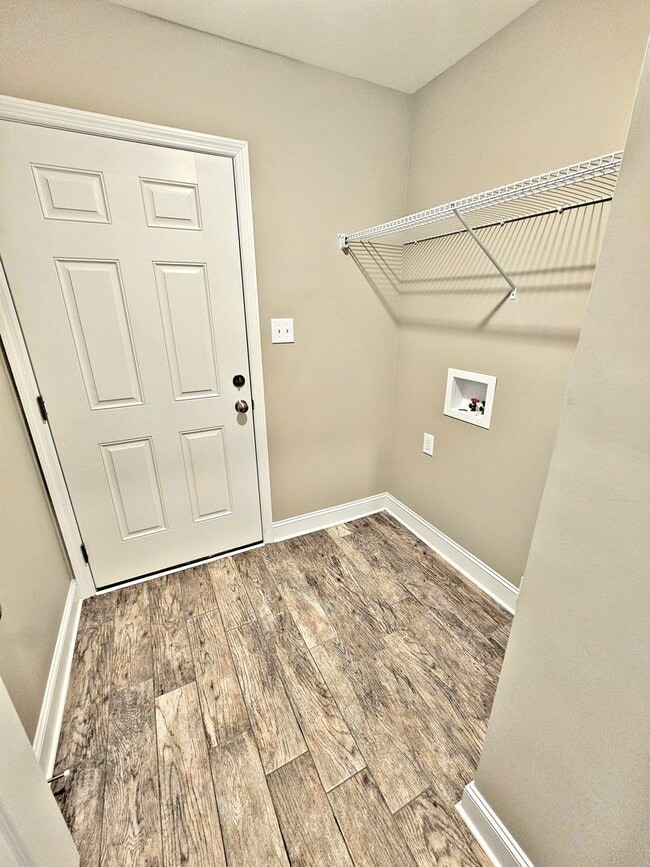 Building Photo - 717 Iron Wood Dr