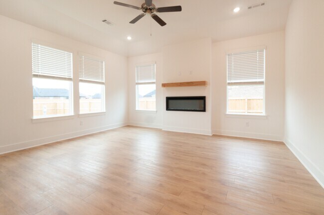 Building Photo - 453 W Gosling Isle