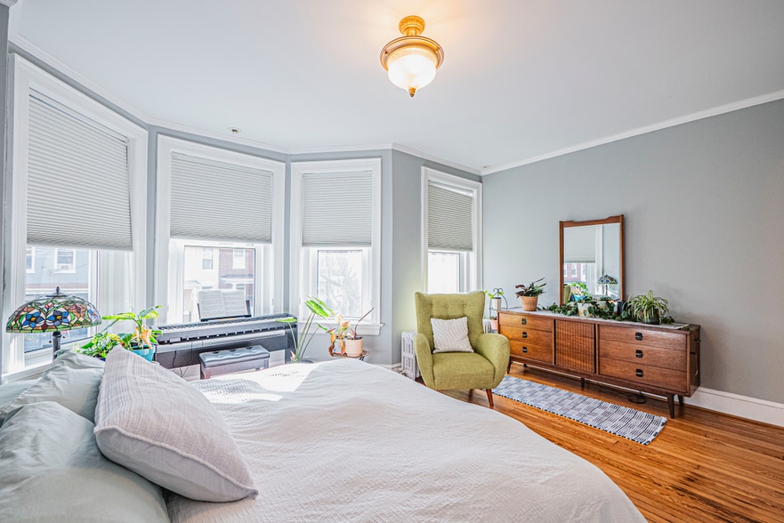 Building Photo - 3542 10th St NW