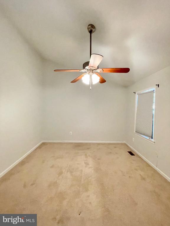 Building Photo - 1208 W Abingdon Dr