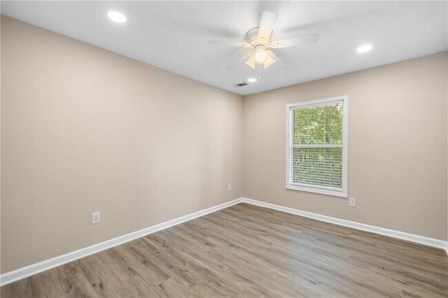 Building Photo - 5705 Cannonero Dr