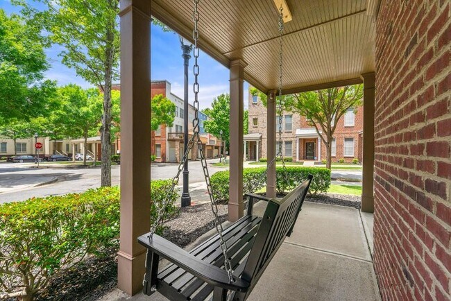 Building Photo - 750 Liberty Commons Dr NW