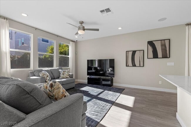 Building Photo - 4181 Nopal Serrano Ave