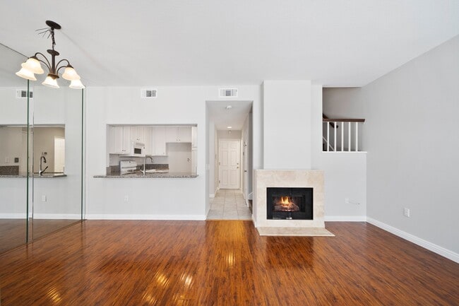 Building Photo - 7 Windchime