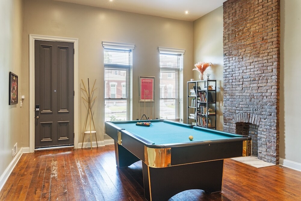 Building Photo - 717 Lampton St