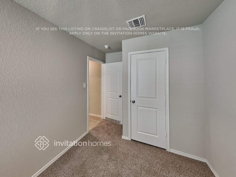 Building Photo - 7314 Adaja Riv