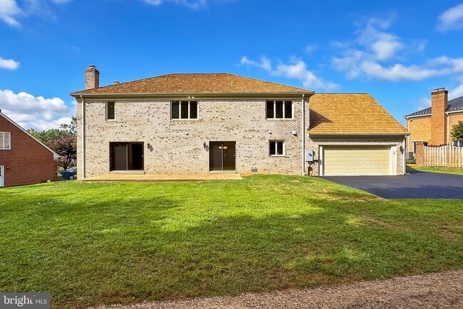 Building Photo - 6294 Dunaway Ct