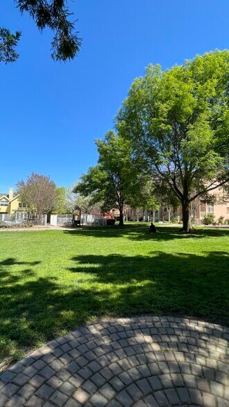 Building Photo - 2255 Showers Dr