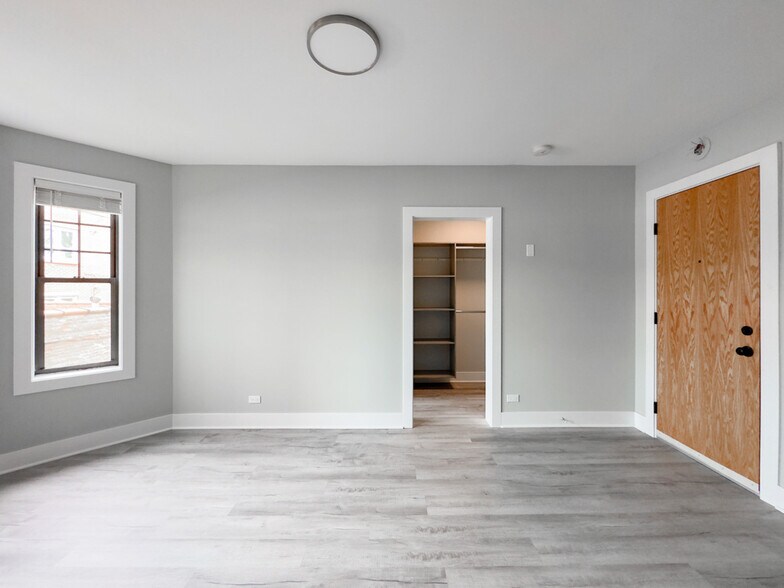 Building Photo - 369 Hazel Ave