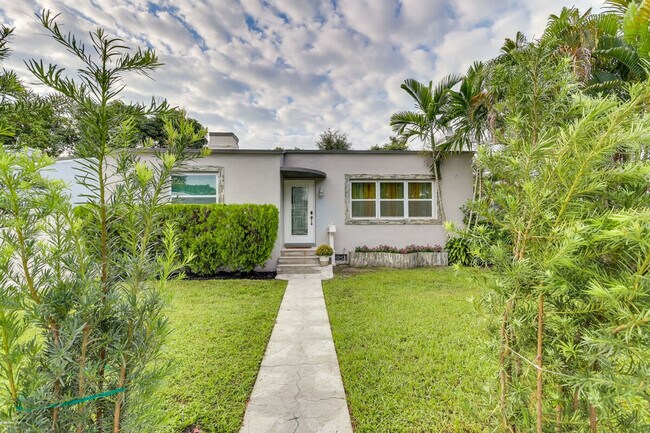 Building Photo - 774 NW 49th St