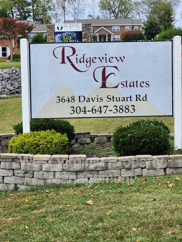 Primary Photo - 3648 Davis Stuart Rd
