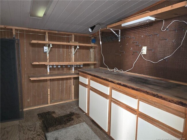 Building Photo - 185 Cranes Cove