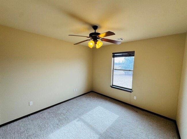 Building Photo - 2400 NW 151st St