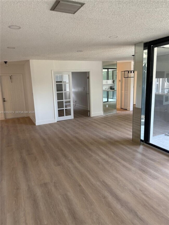 Building Photo - 3553 Magellan Cir