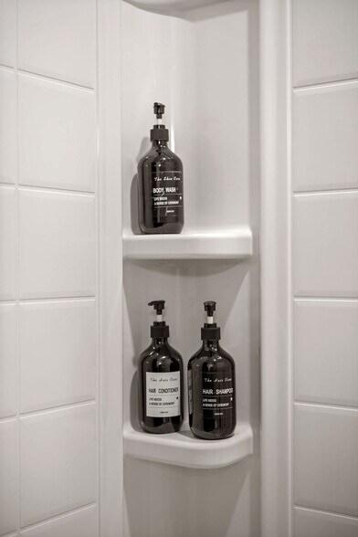 Building Photo - 1540 Dunn Rd