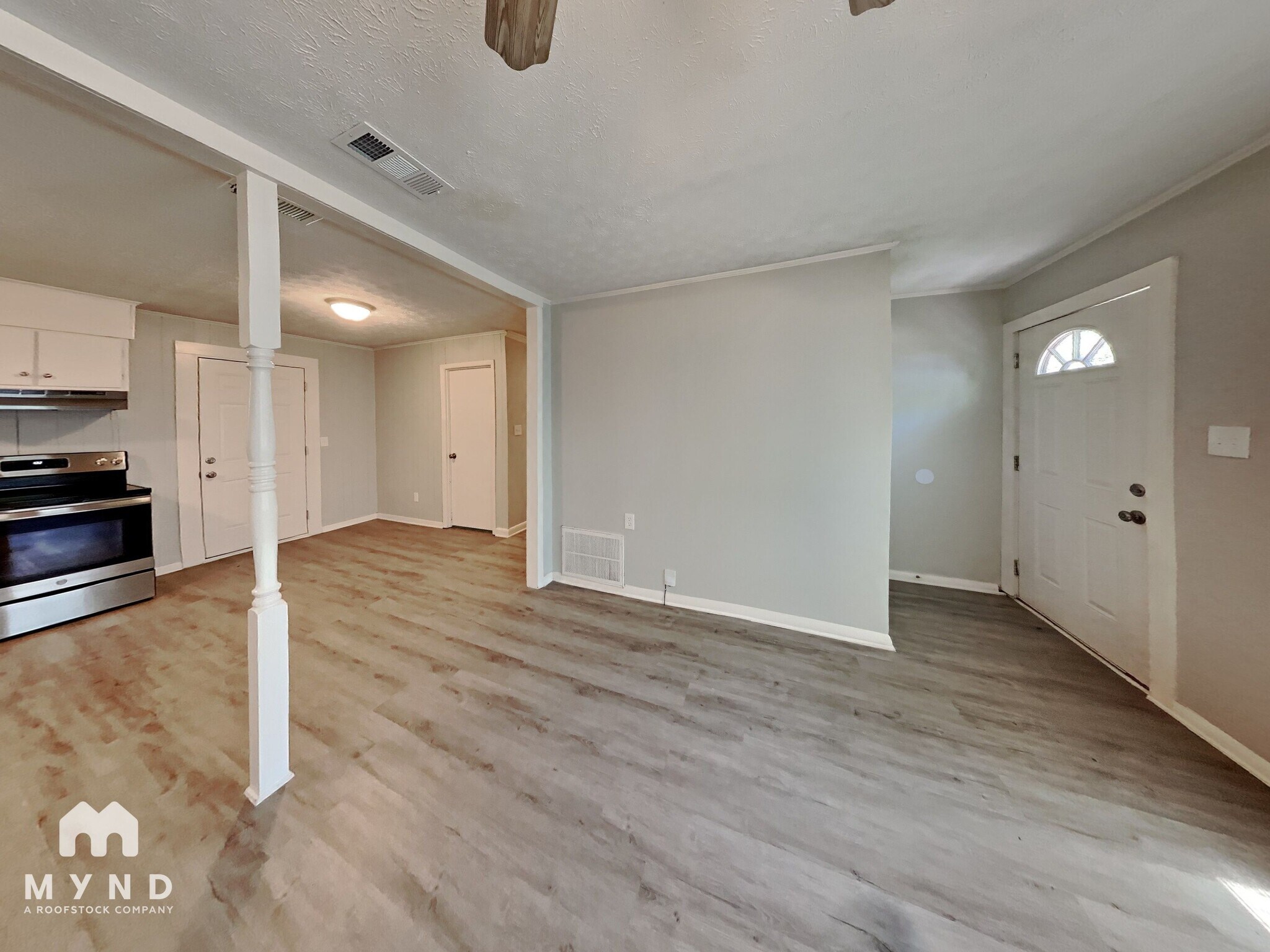 Building Photo - 1407 Sycamore Dr NW