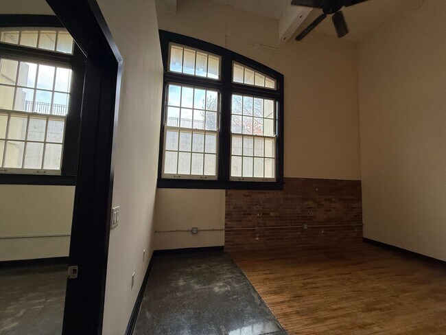 Interior Photo - Alumni Lofts