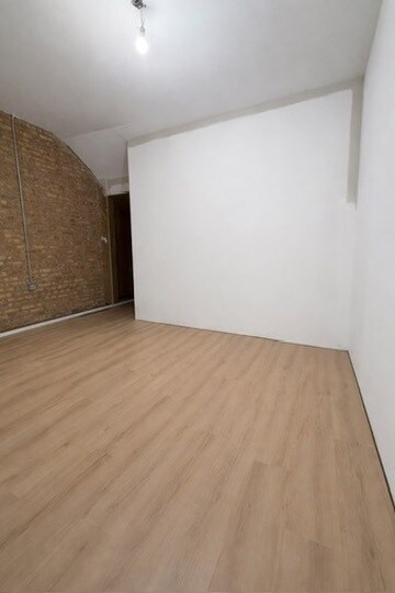 Building Photo - 22-26 N Pulaski Rd