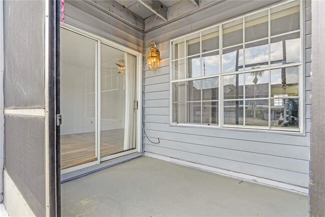 Building Photo - 313 Dirksen Dr