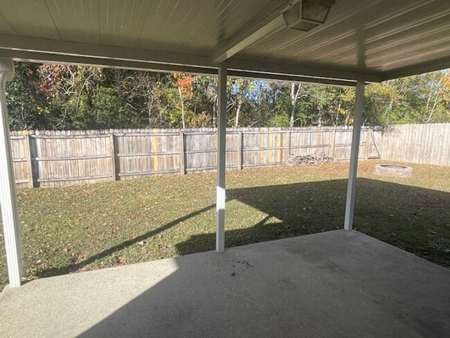 Building Photo - 3 bed 2 bath In Gulfport