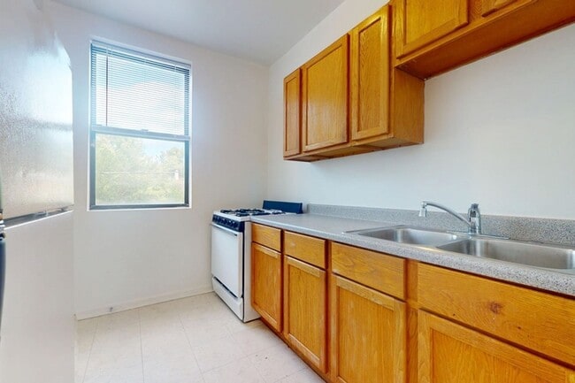 Floorplan - 5415 S. Woodlawn Avenue