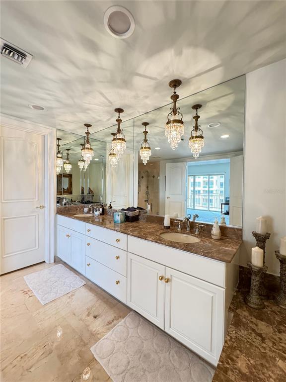 Building Photo - 1111 Ritz Carlton Dr